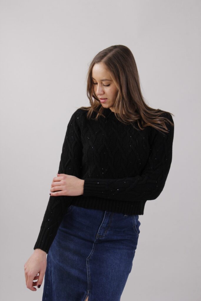  CABLE-KNIT SWEATER WITH SEQUINS  