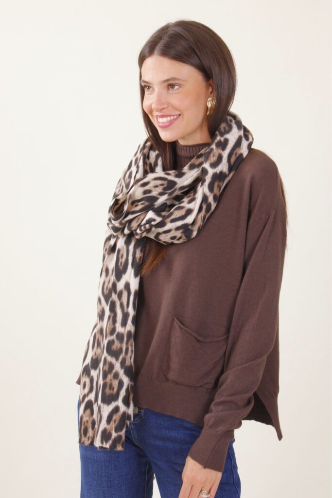 LEOPARD PRINT SCARF 