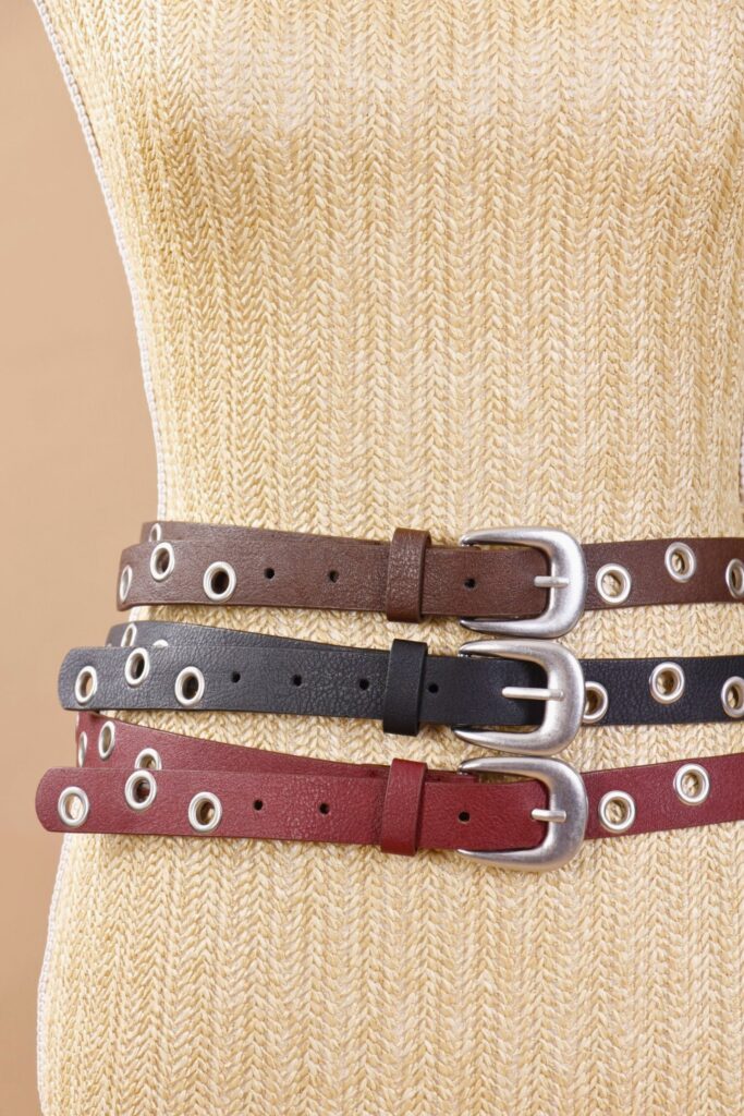 LEATHER BELT WITH EYELETS 