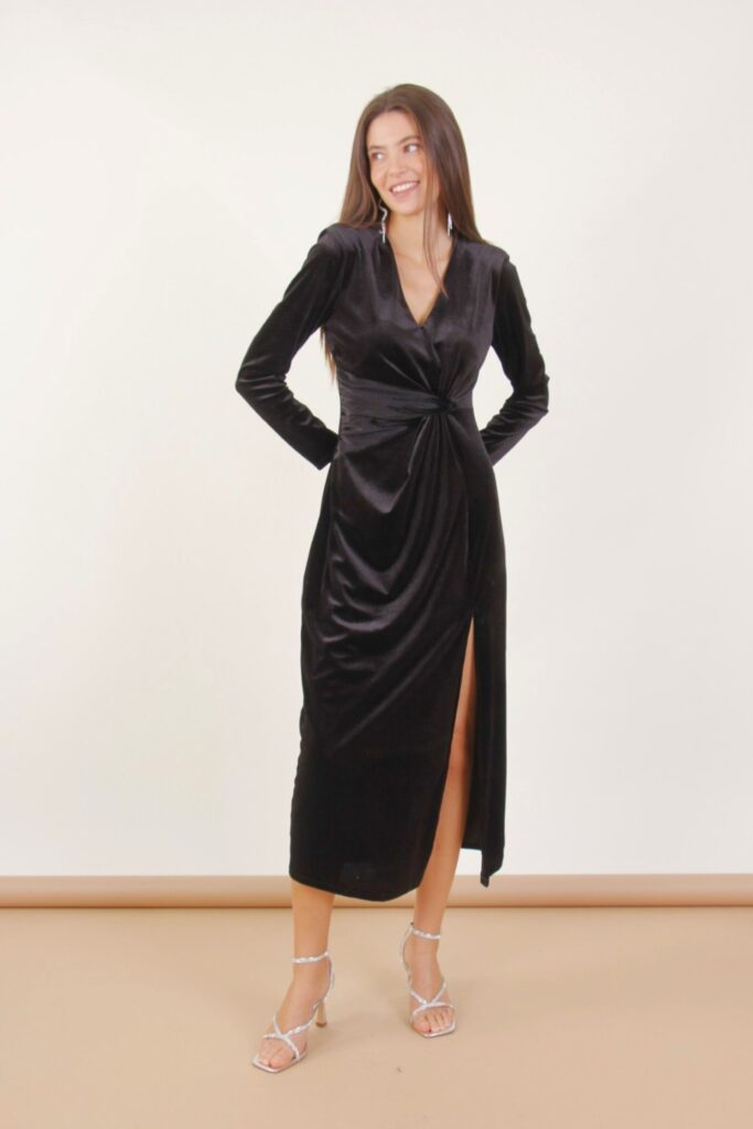 LONG VELVET DRESS WITH SLIT 