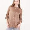 CAMICIA SATIN CON COLLETTO ALLA COREANA E MANICHE ARROTOLABILI - Mandorla, M