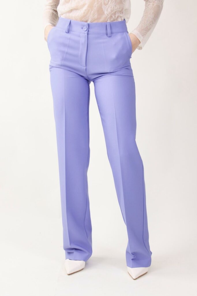 ELEGANT STRAIGHT-CUT TROUSERS 