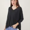 MAGLIA ASIMMETRICA A MANICHE LUNGHE SCOLLO A V - Nero, TU