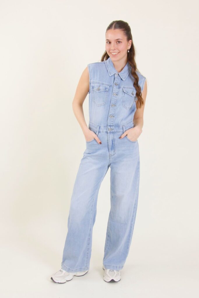 SLEEVELESS DENIM JUMPSUIT 